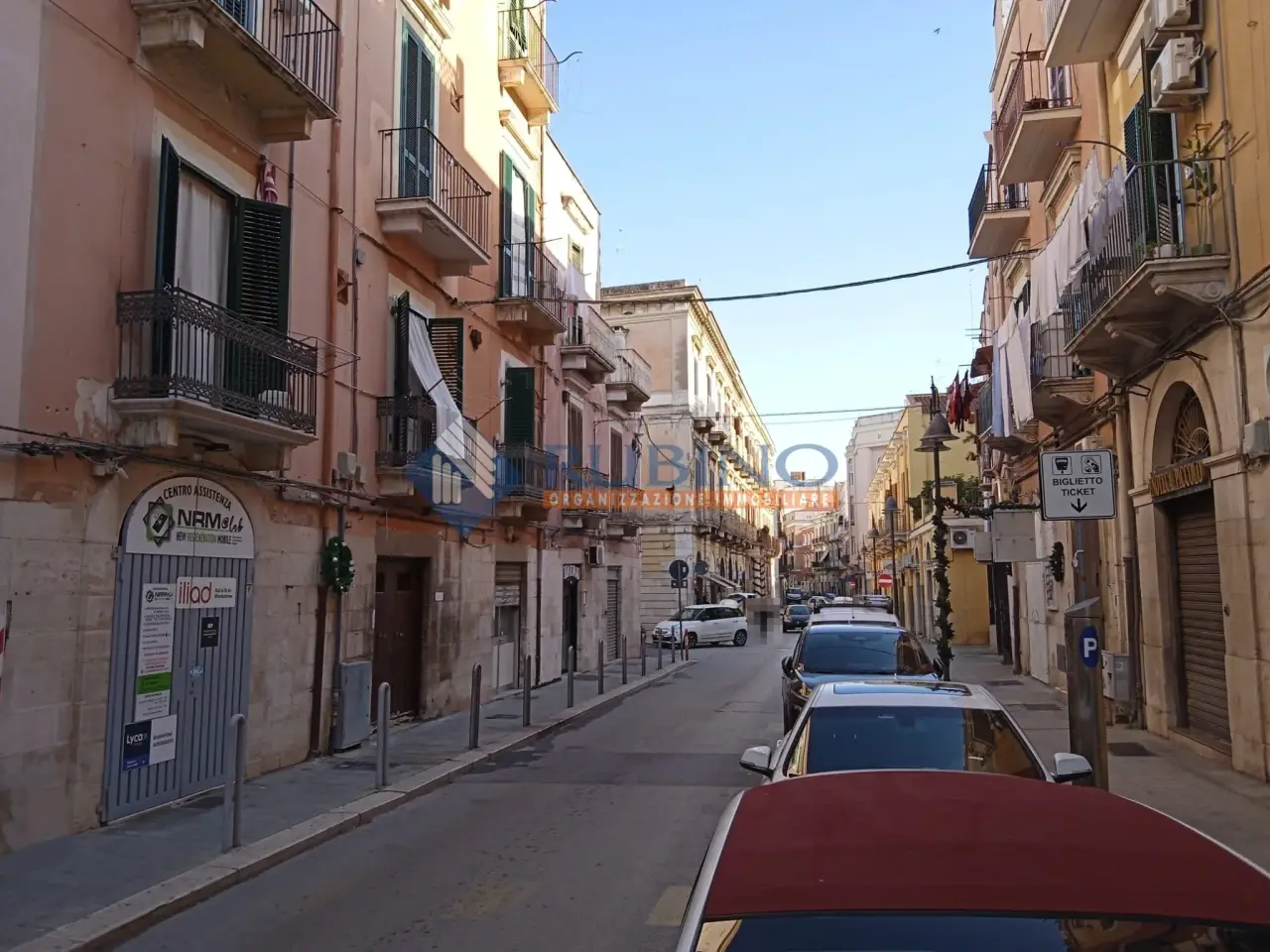 Palazzina commerciale in , Barletta, {3} - Foto 1