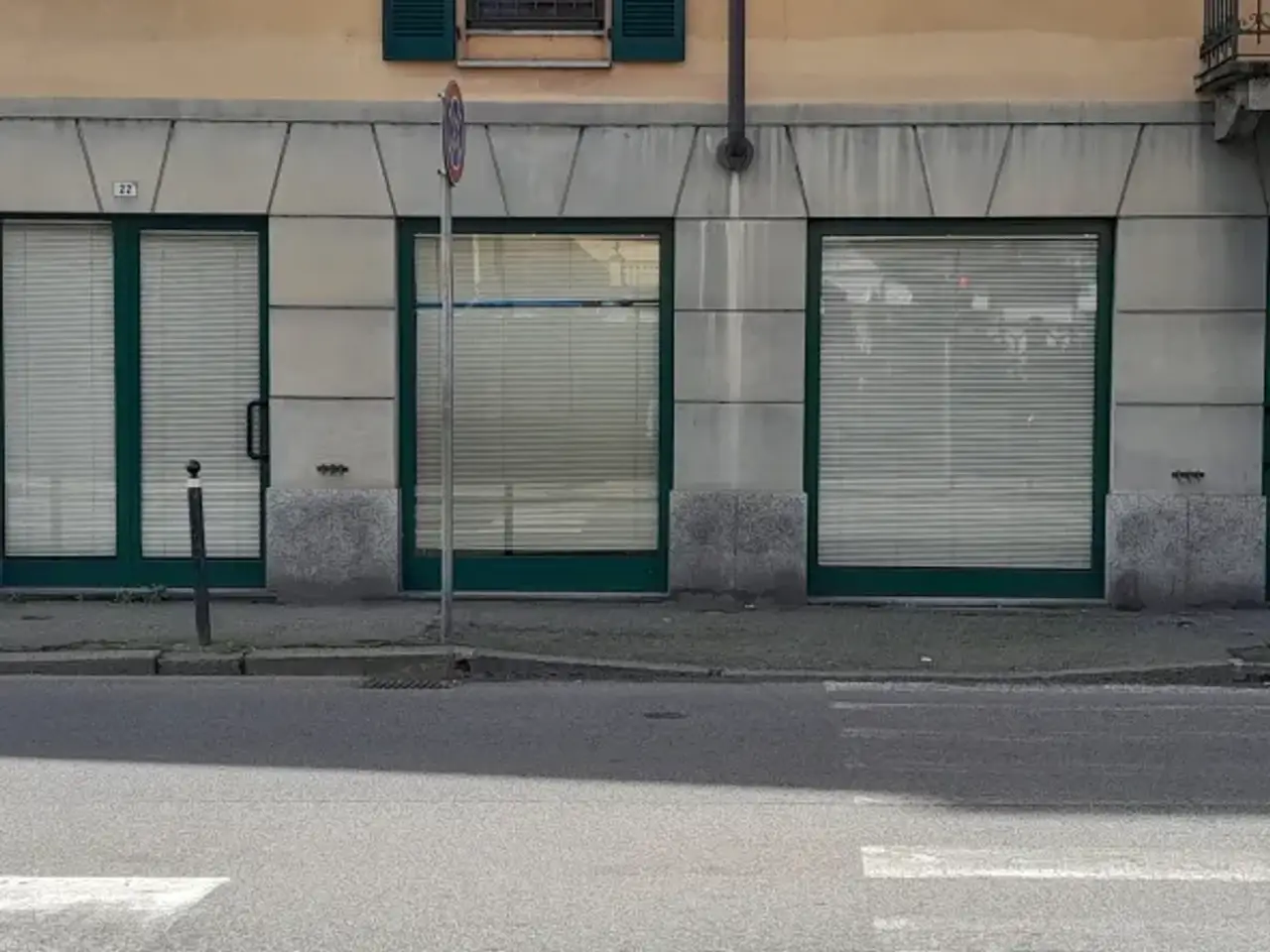 Esercizio commerciale in Novara, Piemonte, 28100, Italia, Novara, {3} - Foto 2