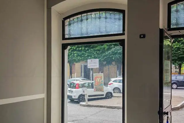 insertion image