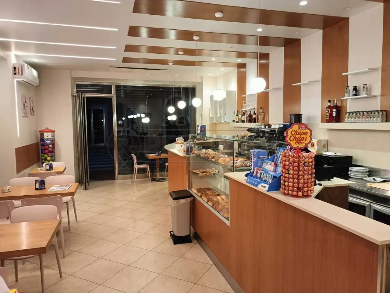 Bar in , Marsala, {3} - Foto 2