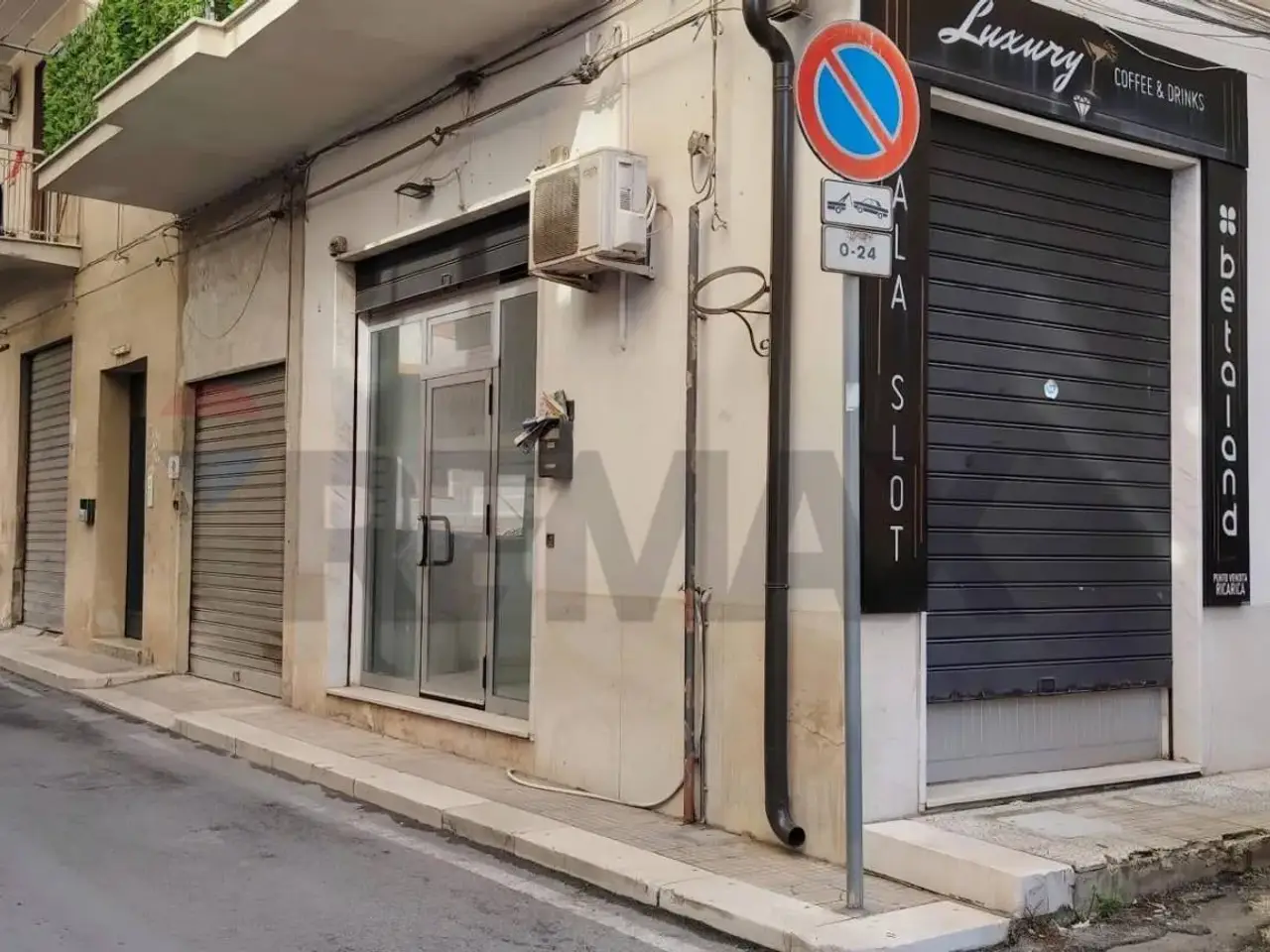 Negozio in Via Palmiro Togliatti 86, Termini Imerese, {3} - Foto 1