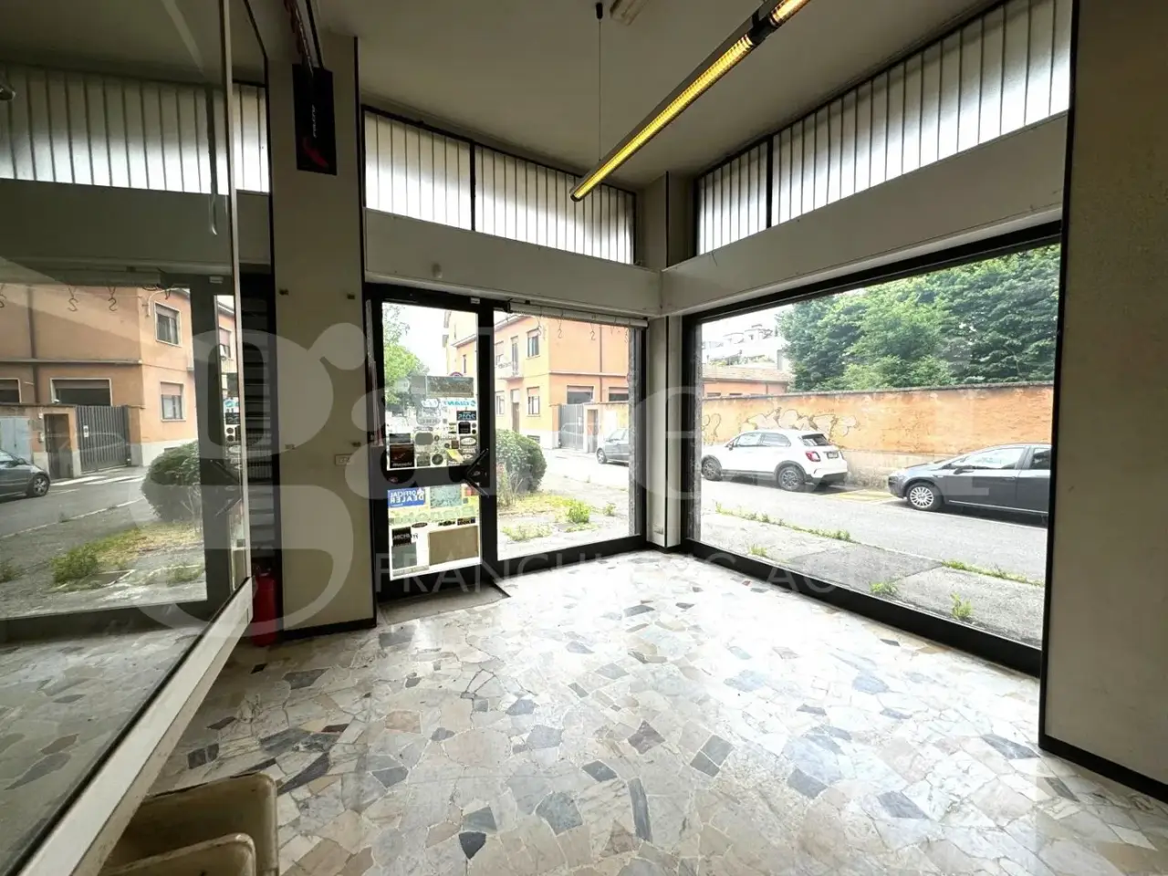 Negozio in Annoni 29, Monza, {3} - Foto 2