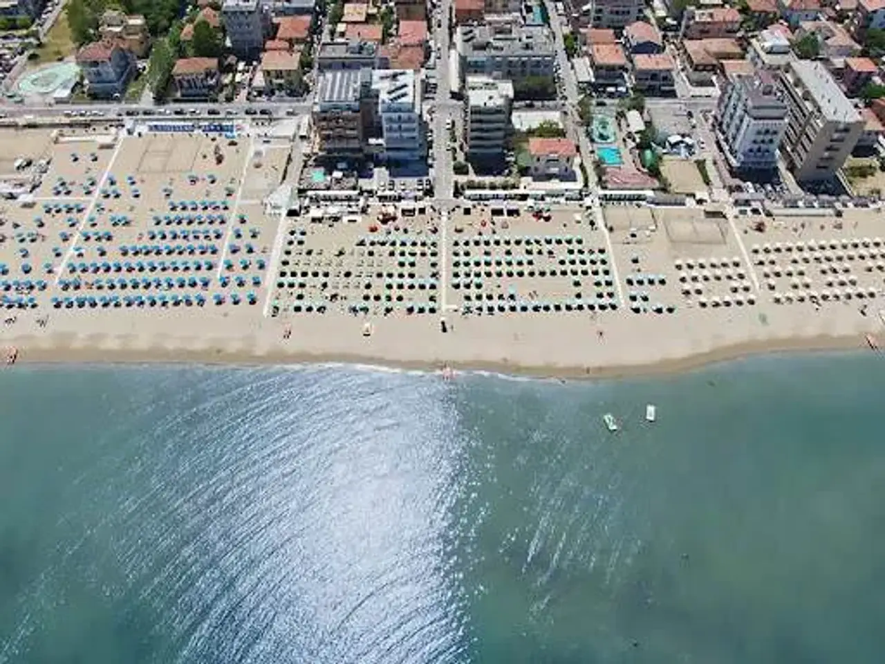 Hotel in , Rimini, {3} - Foto 1