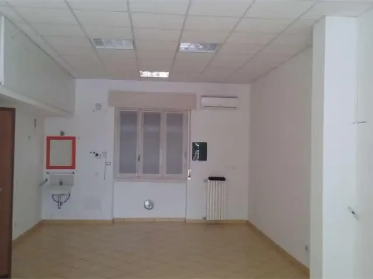 Negozio in Via Cavour 232, Senago, {3} - Foto 1
