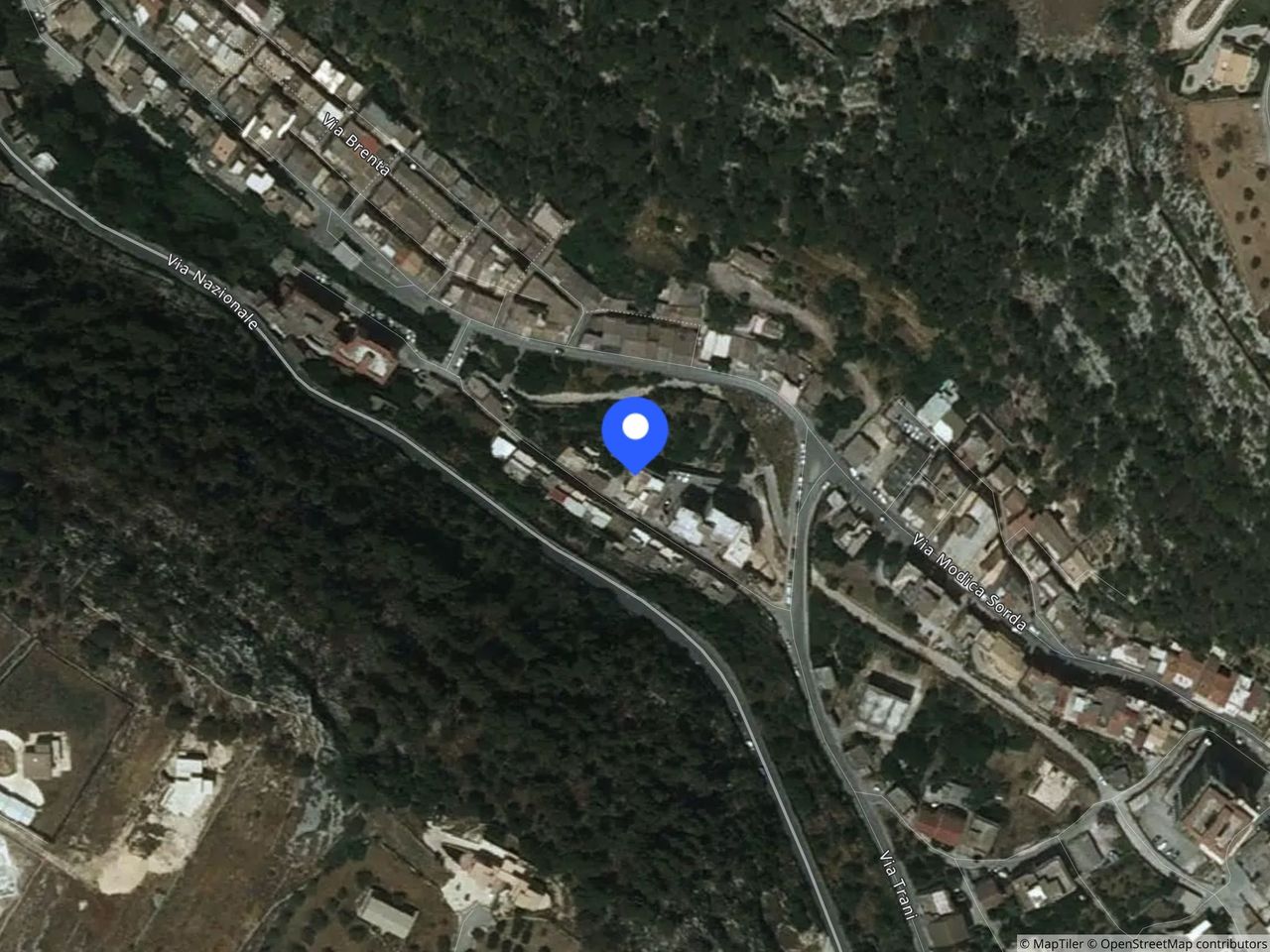 Fabbricato misto in Via Trani 5, Modica, {3} - Foto 1