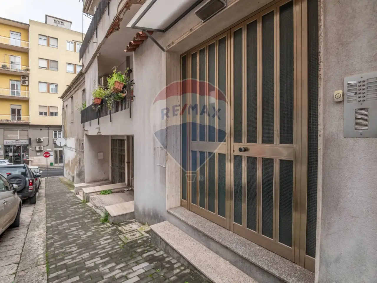 Negozio in Via Serafino Amabile Guastella 6, Ragusa, {3} - Foto 1