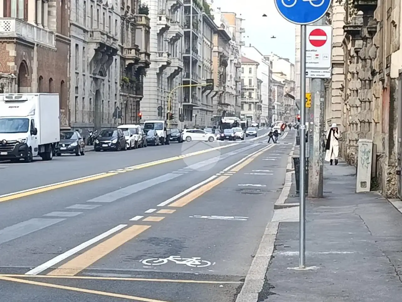 Negozio in Via Giosuè Carducci 34, Milano, {3} - Foto 2