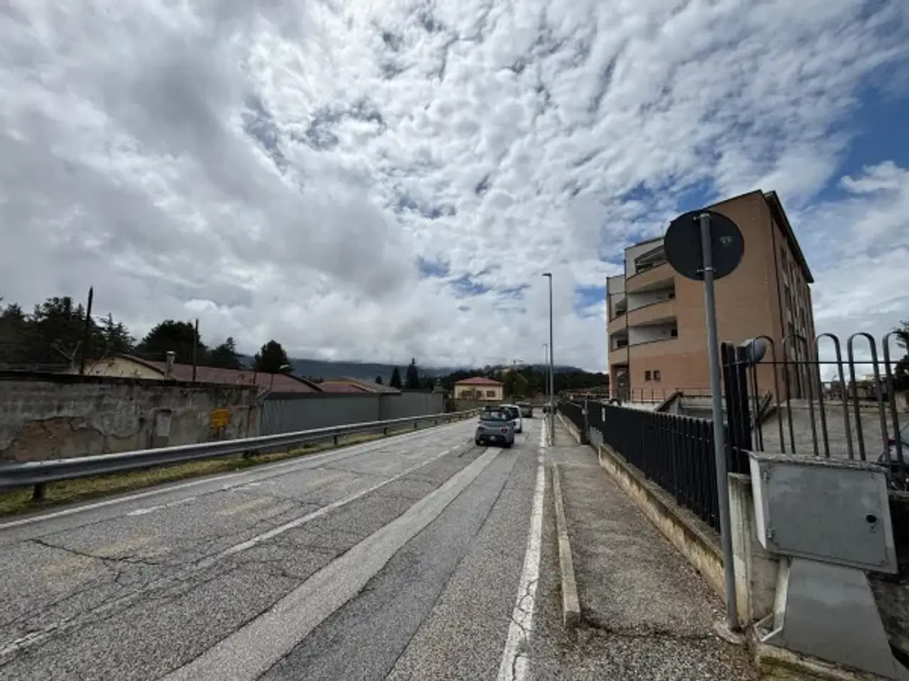Negozio in Via Colle Sapone 2, L'Aquila, {3} - Foto 1