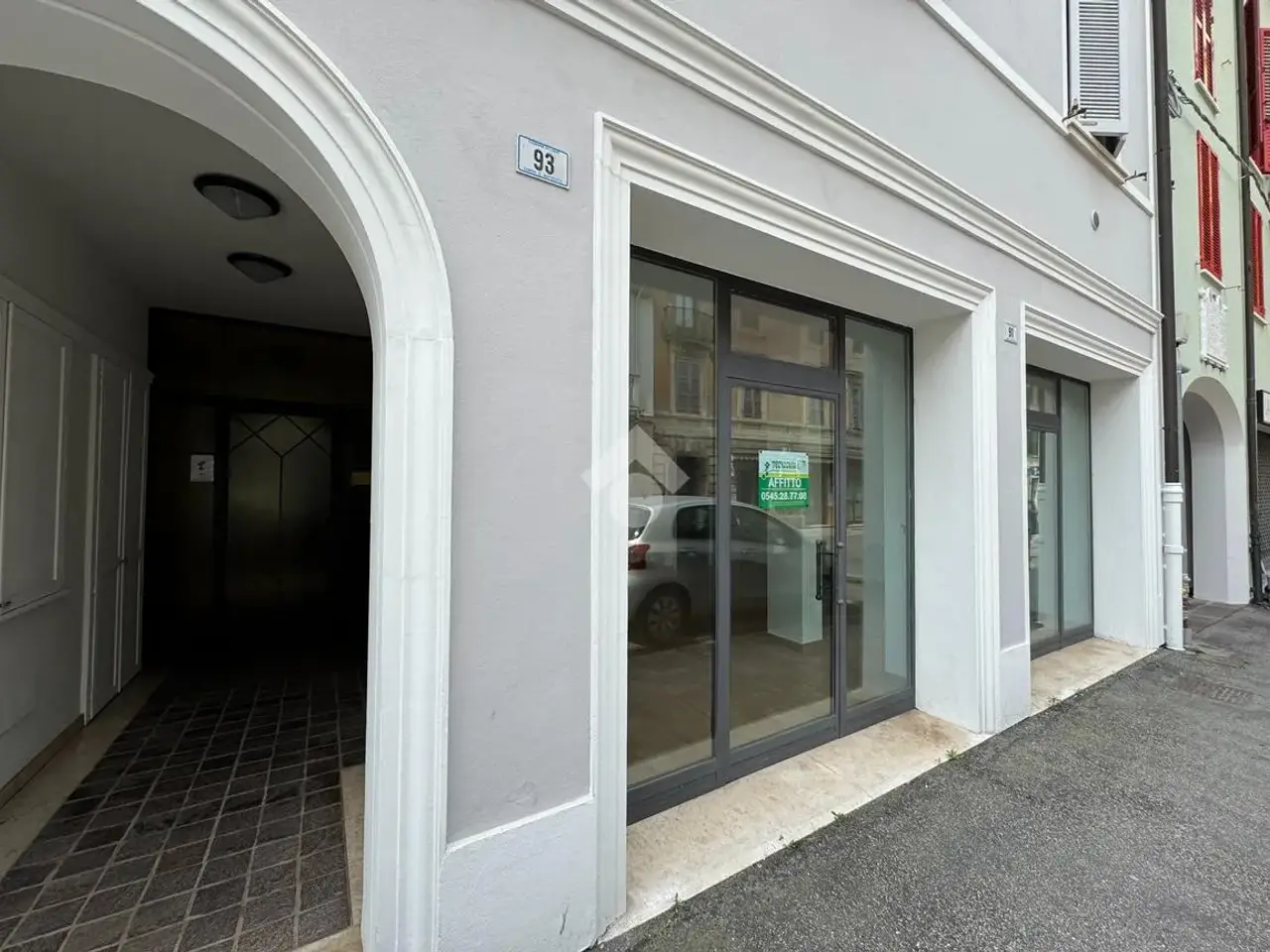 Ufficio in Corso G. Matteotti 93, Lugo, {3} - Foto 1