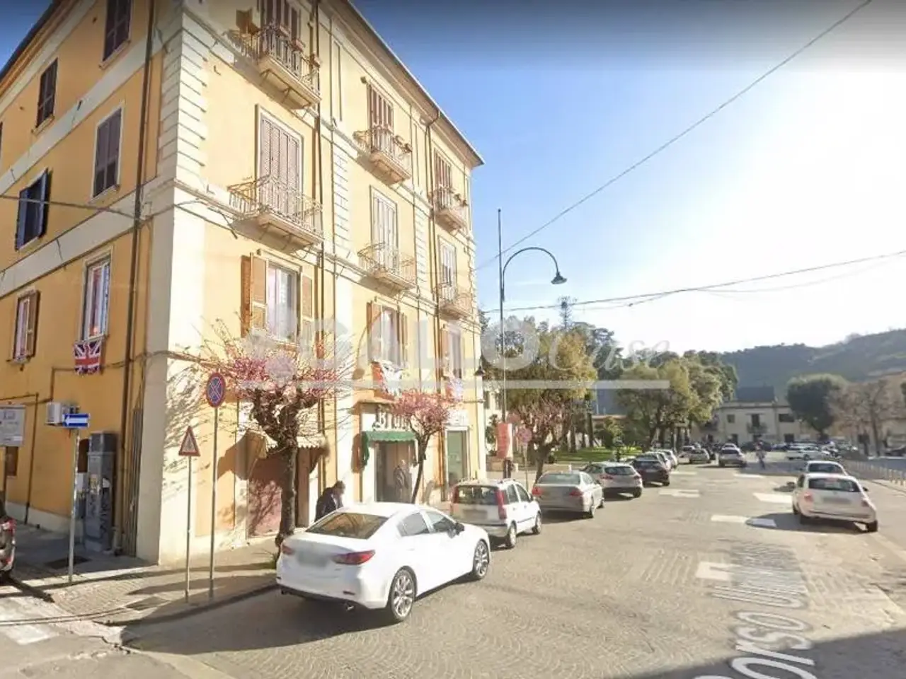 Negozio in Corso Umberto I, 2, 87100, Cosenza, Cosenza, {3} - Foto 1