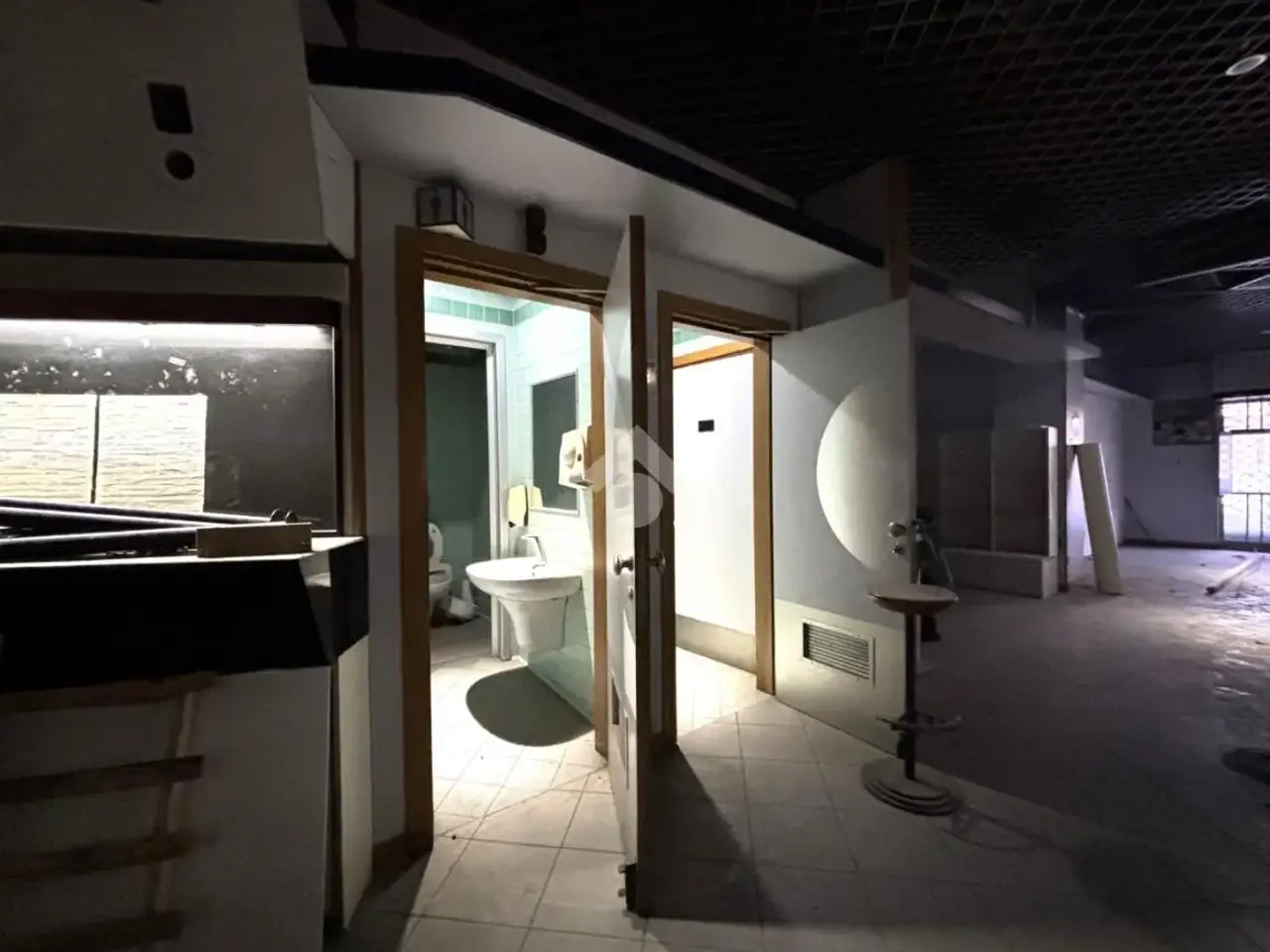Negozio in Corso Potenza 192, Torino, {3} - Foto 2