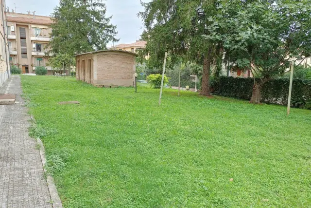 Trilocale in Viale Ancona, Foligno - Foto 1