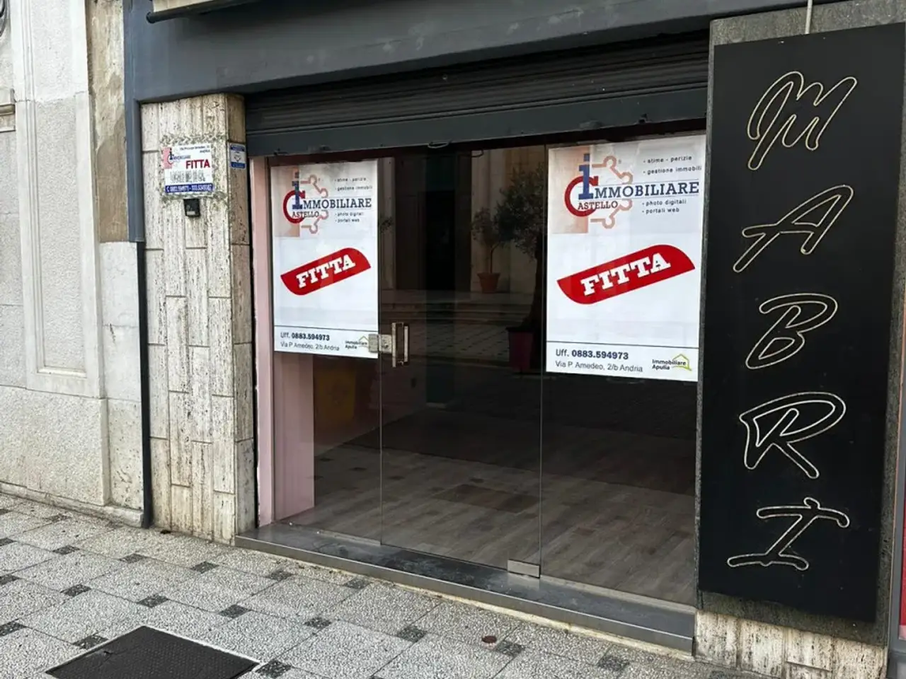 Negozio in Via Regina Margherita, 52, Andria, {3} - Foto 1