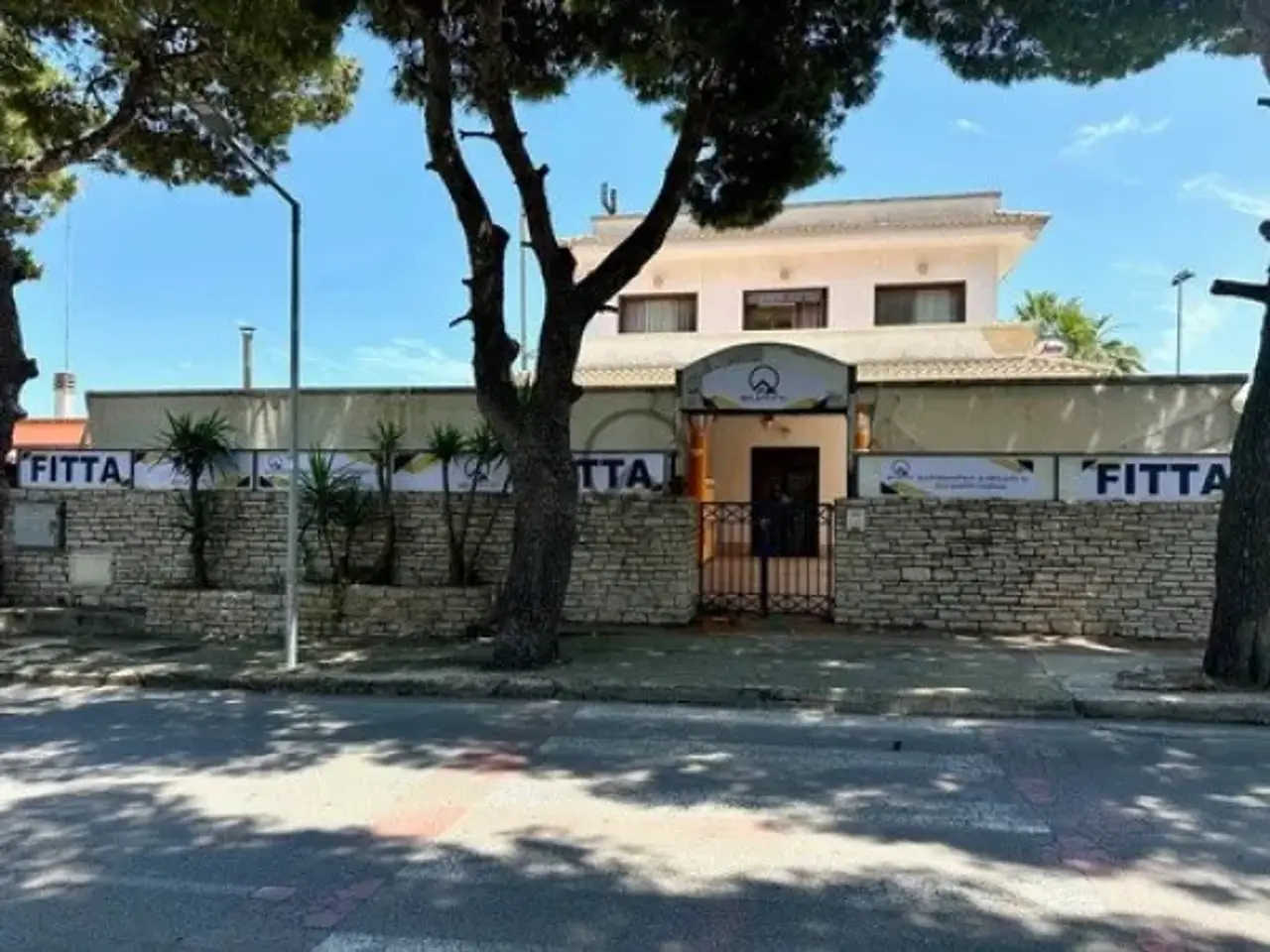 Negozio in Viale Ponte Lama 10, Bisceglie, {3} - Foto 2