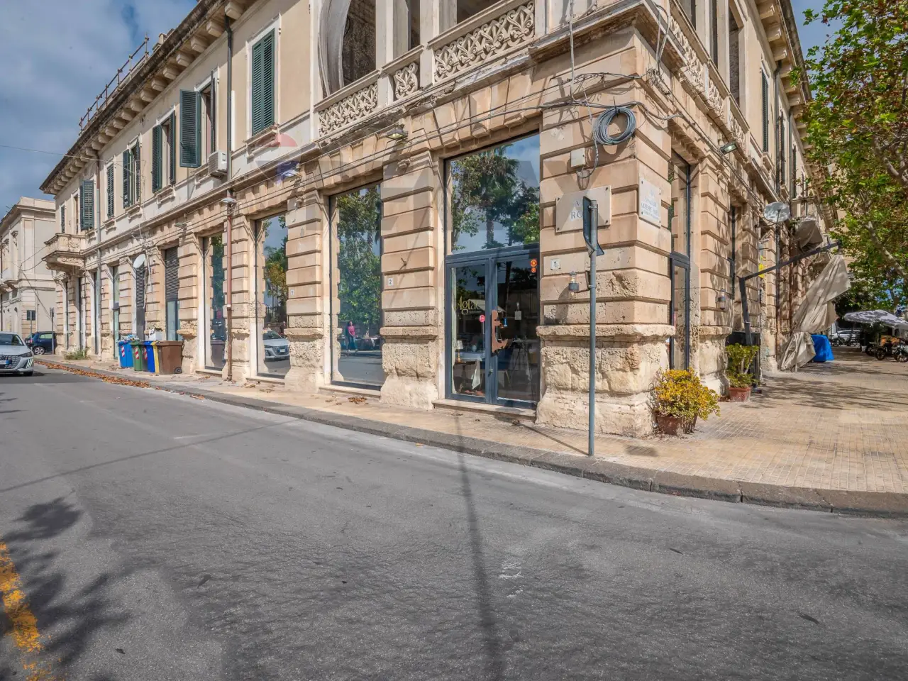 Esercizio commerciale in Via Rodi 1, Siracusa, {3} - Foto 2