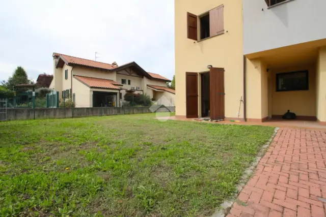 Villa in Via Salvo d'Acquisto 26, Ozzano dell'Emilia - Foto 1