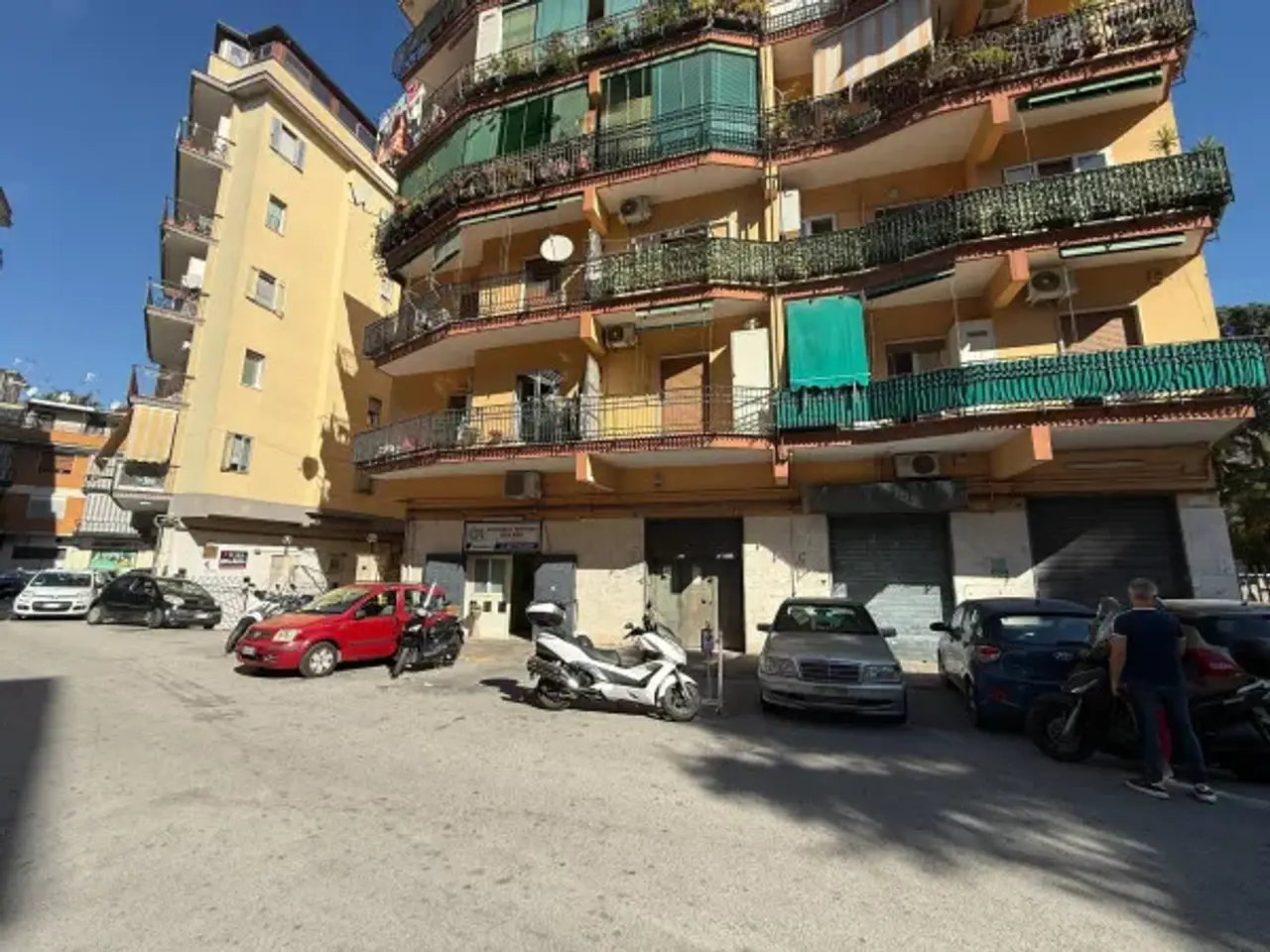 Negozio in Via dell'Epomeo, Napoli, {3} - Foto 2