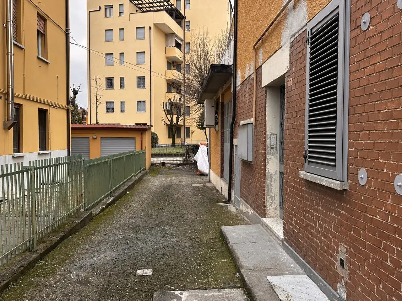 Magazzino in Via Emilia, 86, Ozzano Dell'Emilia, {3} - Foto 1
