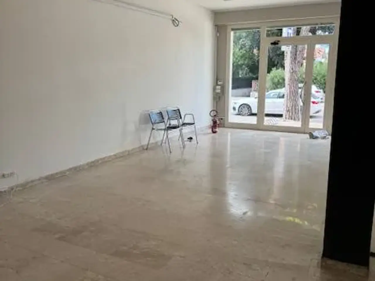 Negozio in Viale Mazzini, Alba Adriatica, {3} - Foto 2