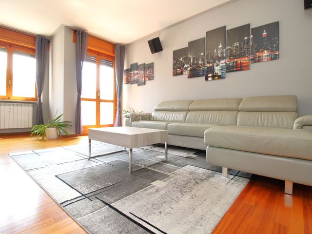 Vierzimmerwohnung in Via del Molino di Borgato 9/P.Za Borg9, Mondovì - Foto 1