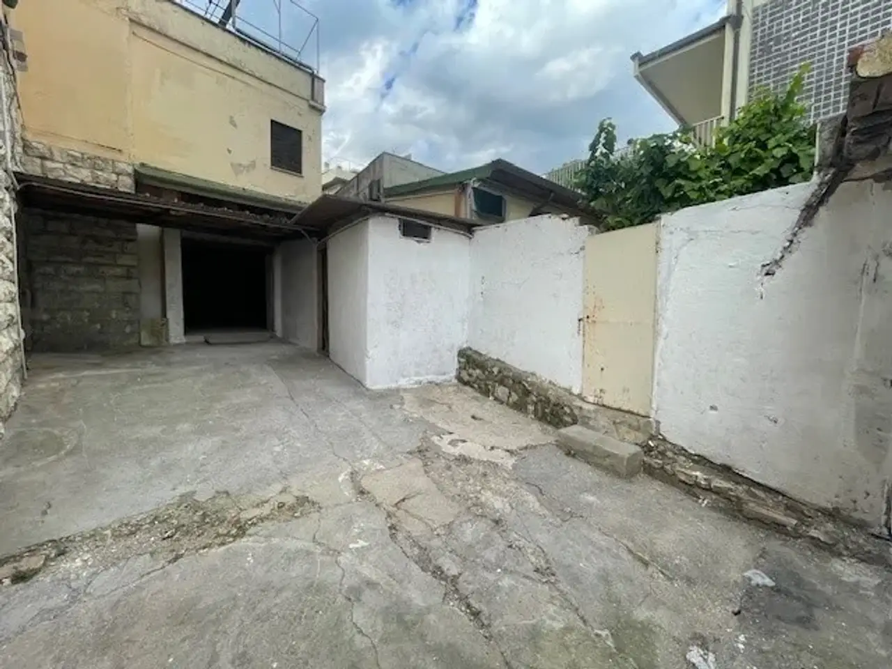 Magazzino in Perugia, Perugia - Semicentrale, Perugia, {3} - Foto 1