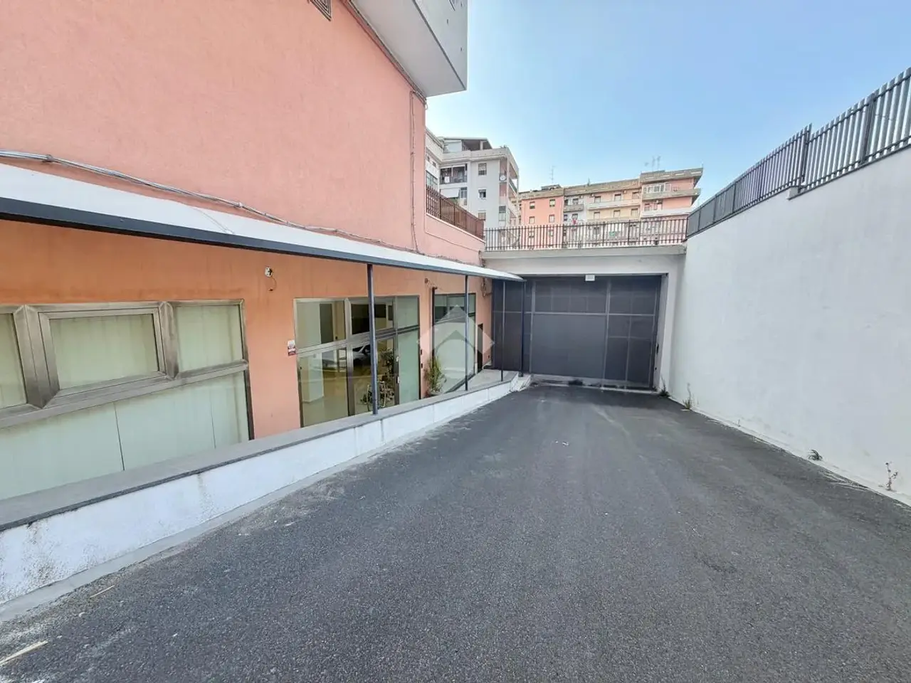 Magazzino in Via Vincenzo Monti 1, Catania, {3} - Foto 1