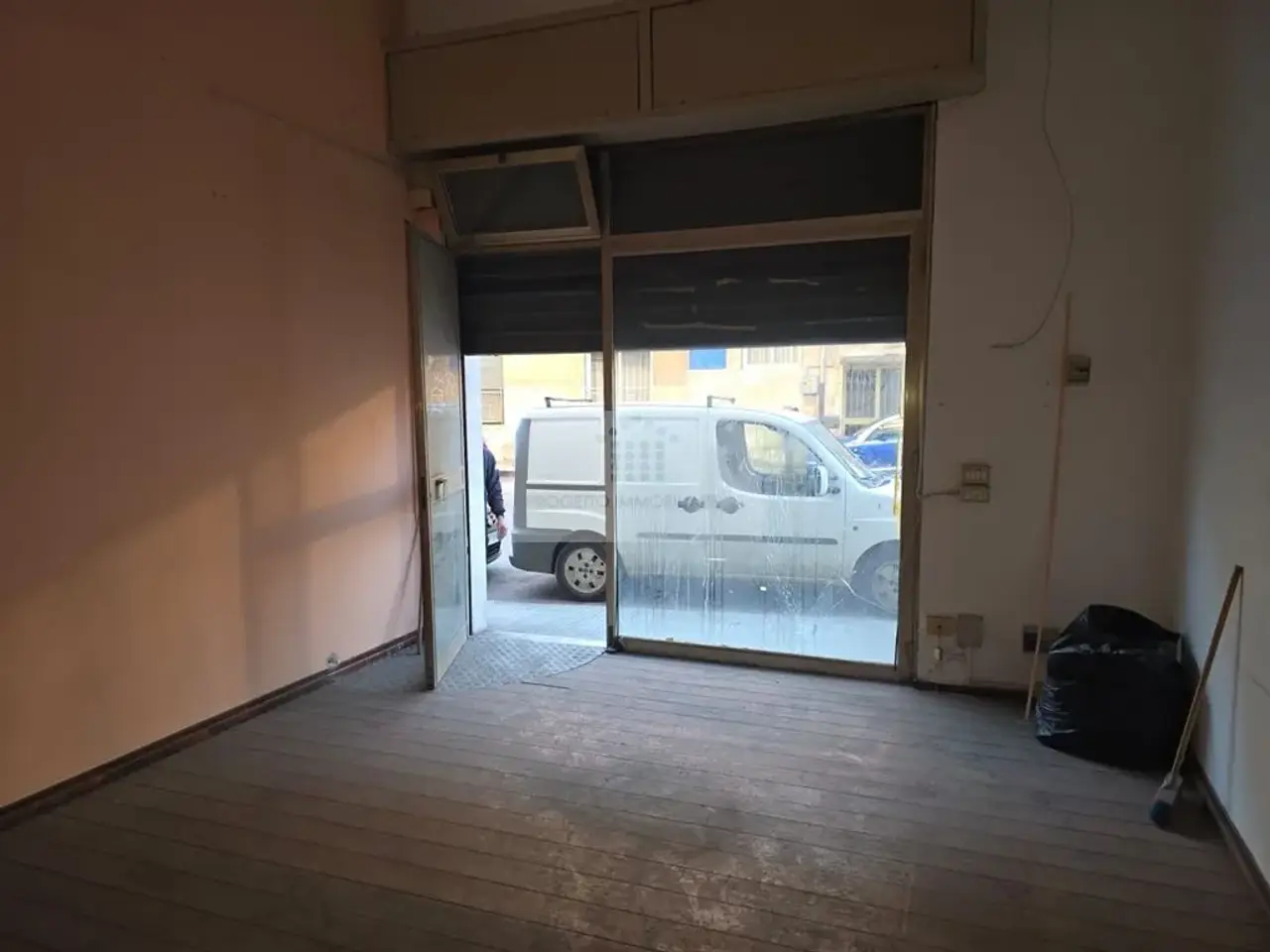 Negozio in Via Alessandro Specchi, Siracusa, {3} - Foto 2