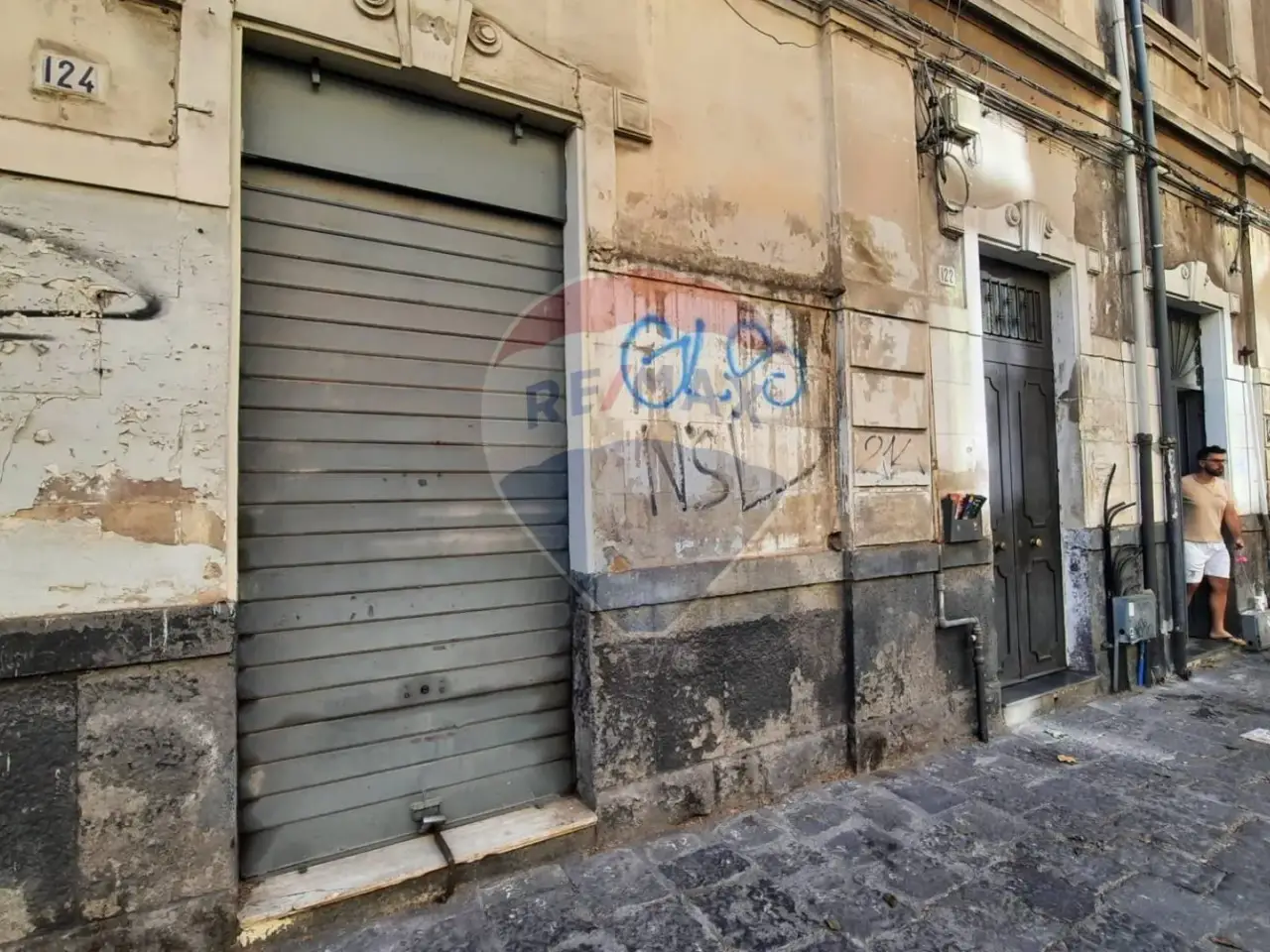 Negozio in Viale della Liberta' 124, Catania, {3} - Foto 1