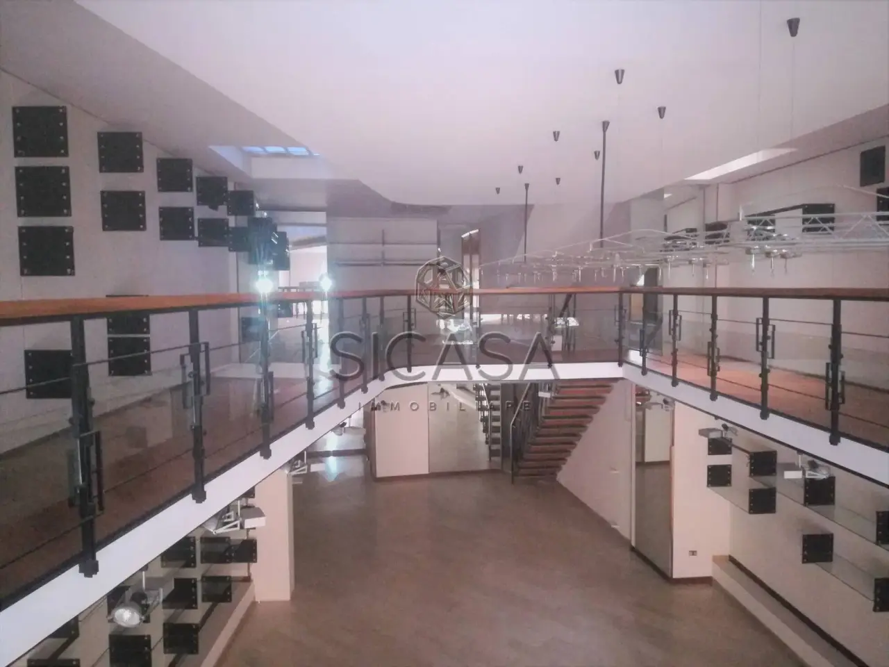 Esercizio commerciale in , Sansepolcro, {3} - Foto 1