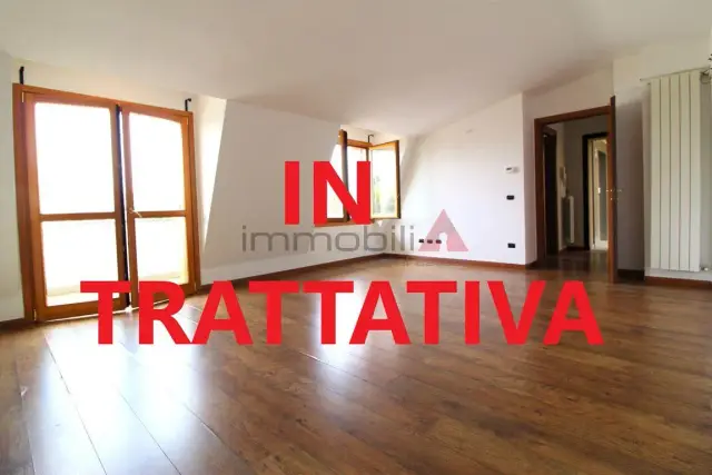 One-room flat in Via Dante Alighieri 110, Brugherio - Photo 1