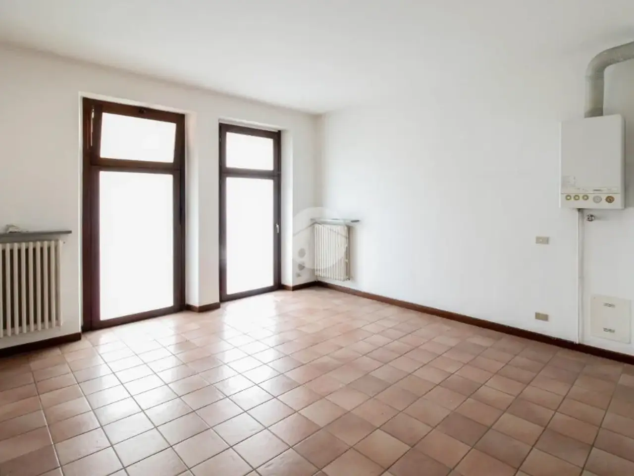 Ufficio in Via Don Domenico Savarè 31, Sant'Angelo Lodigiano, {3} - Foto 1
