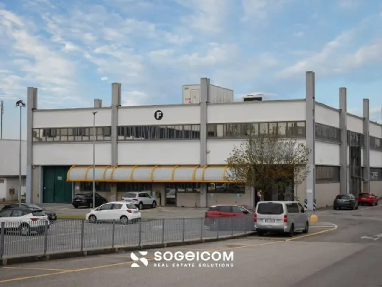Capannone in Viale dell'Industria, Caponago, {3} - Foto 1