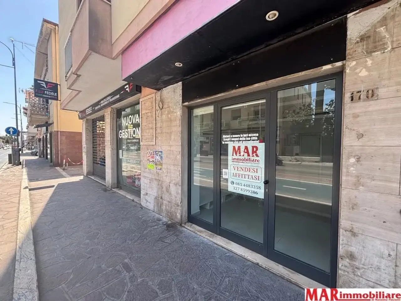 Negozio in Corso Umberto I, 170, Montesilvano, {3} - Foto 2