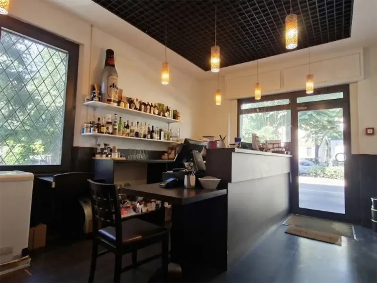 Ristorante in Viale dei Mille 18, Parma, {3} - Foto 1