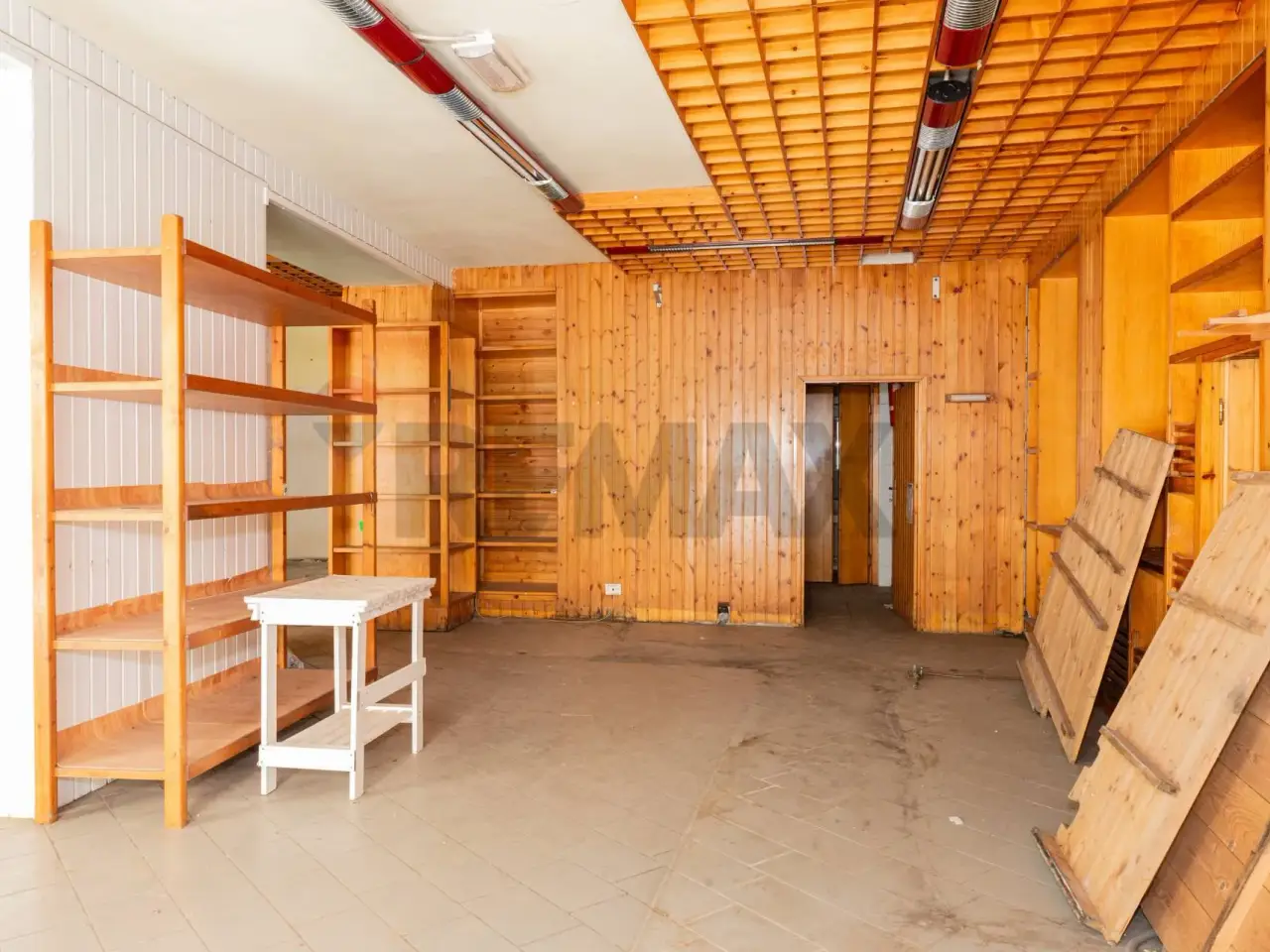 Negozio in Via Isidoro del Lungo 63, Montevarchi, {3} - Foto 2