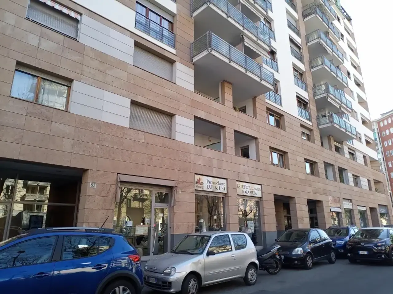 Esercizio commerciale in , Torino, {3} - Foto 1