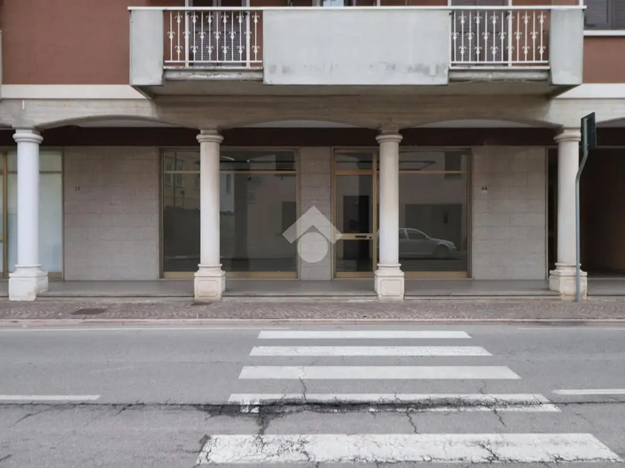 Negozio in Via Unione Europea 22, Marmirolo, {3} - Foto 1