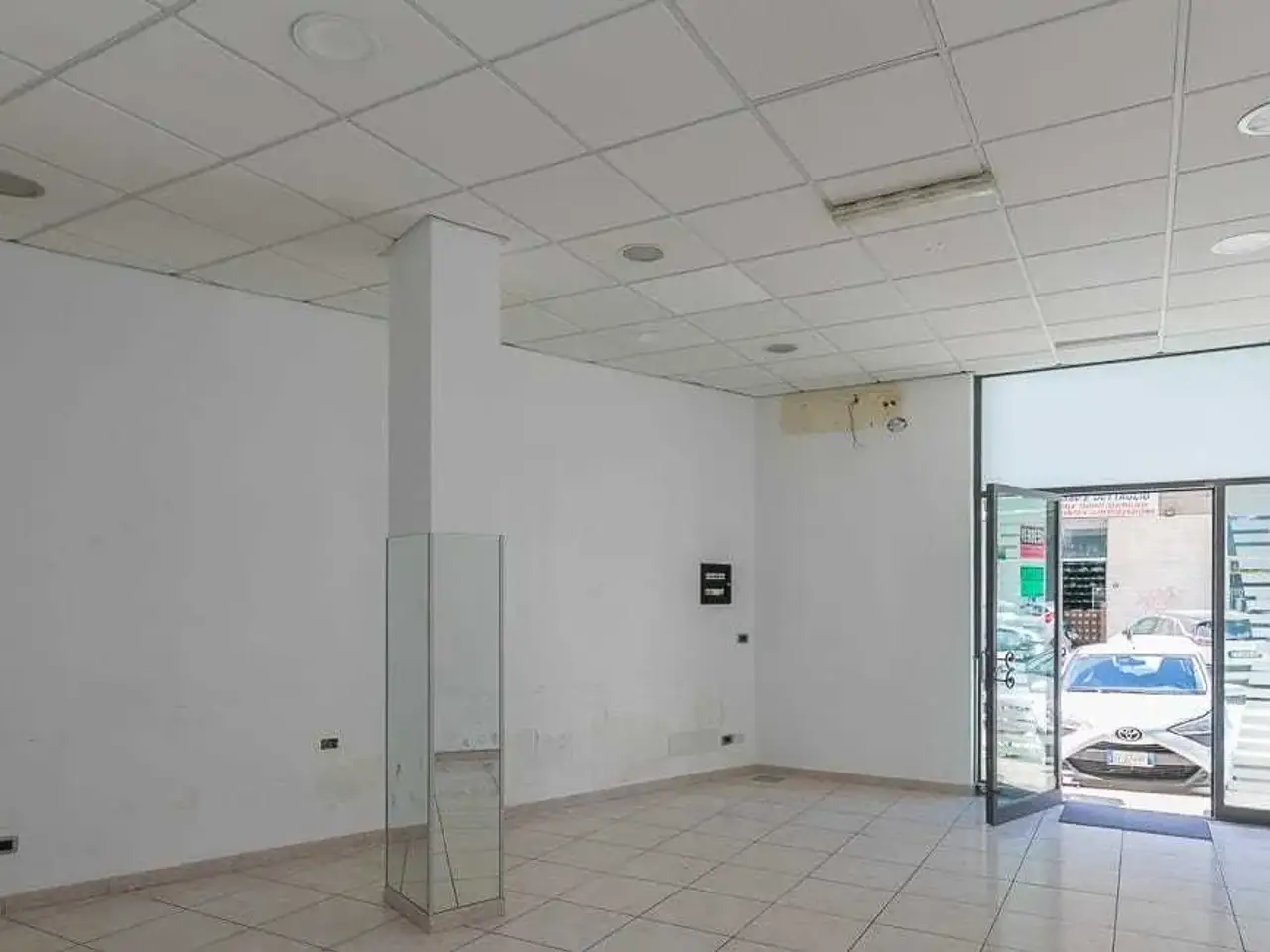 Negozio in , Siracusa, {3} - Foto 1