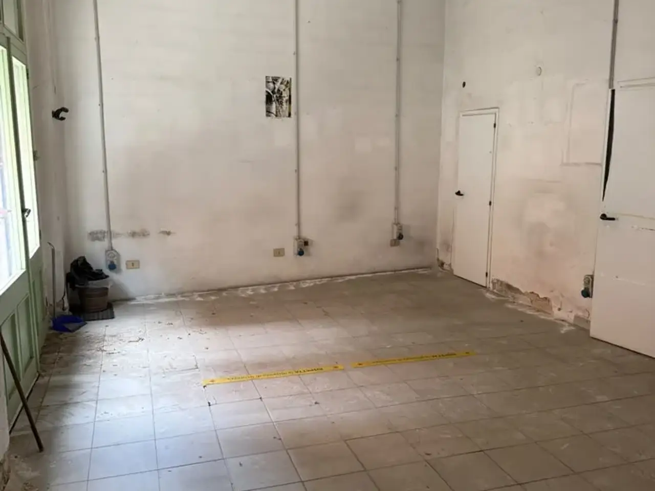 Negozio in Via Sant'Ignazio da Laconi  12-14-16, Cagliari, {3} - Foto 2