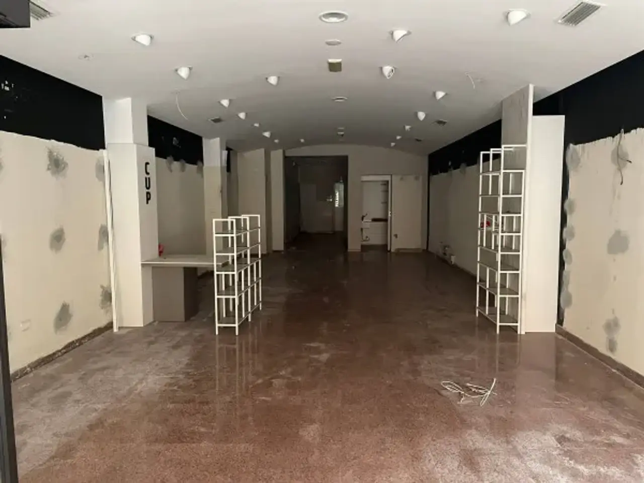 Negozio in Via Appia, Imola, {3} - Foto 1