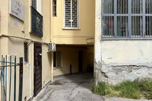 insertion image