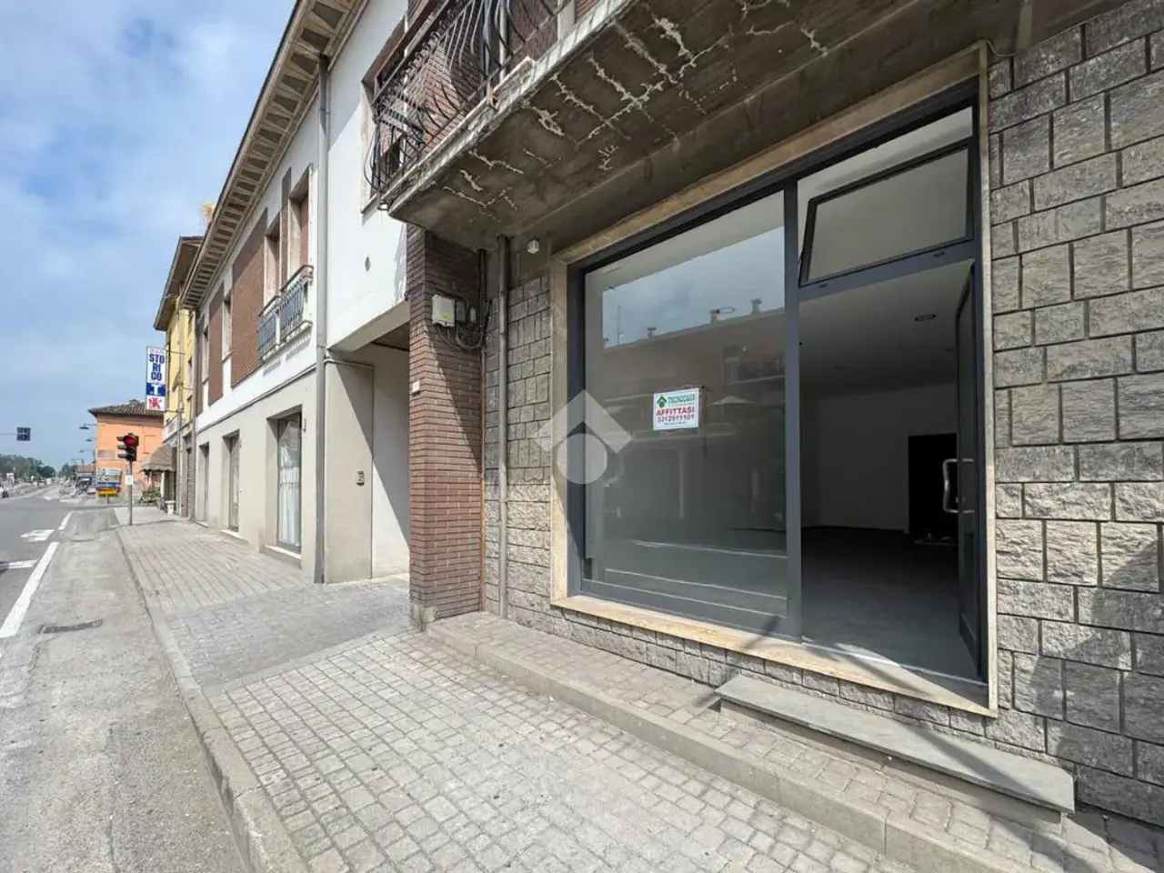 Negozio in Via Emilia Ovest, Rottofreno, {3} - Foto 1