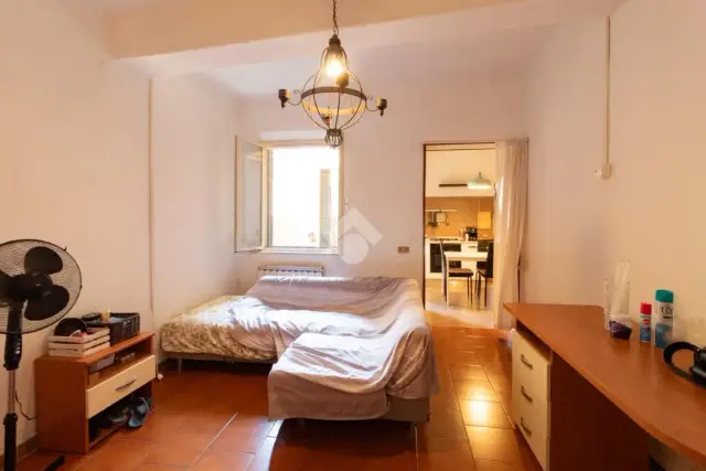 4-room flat in Via Carlo Cattaneo 154, Pisa - Photo 1