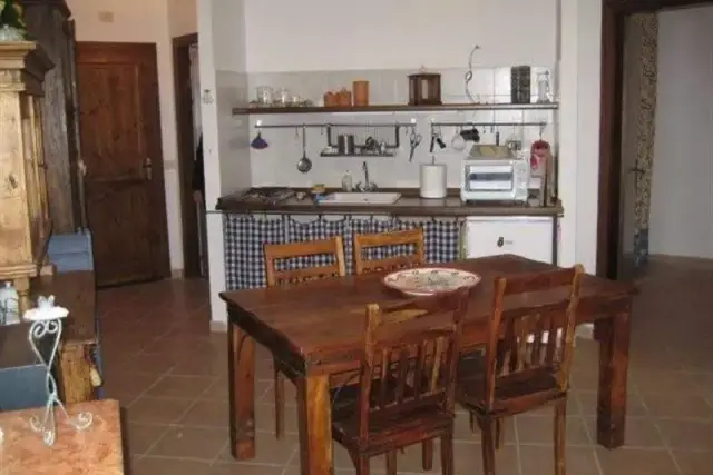 2-room flat in Via delle Cerate, Snc, Rocca di Botte - Photo 1