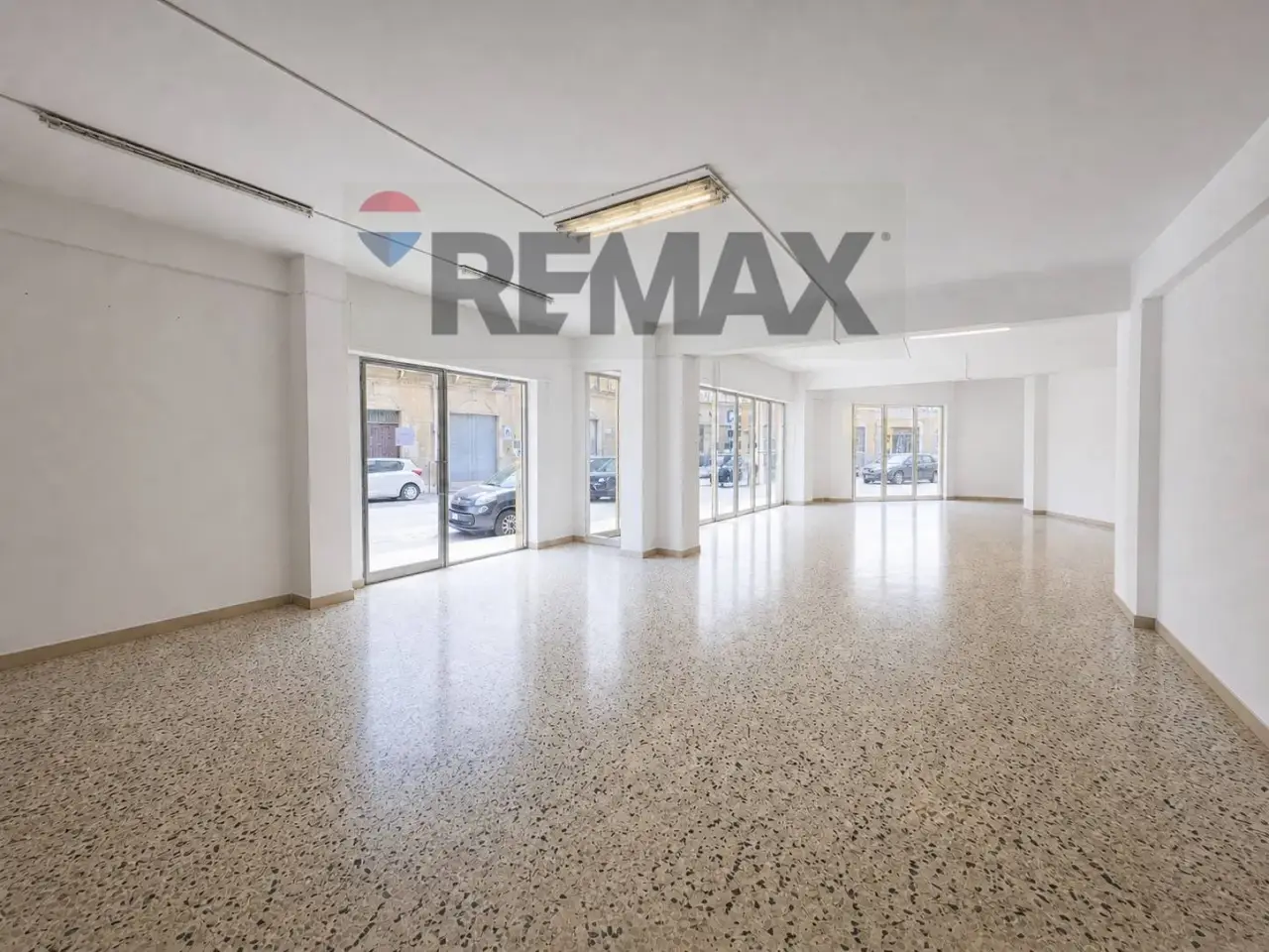 Negozio in Via Conte Agostino Pepoli 31, Trapani, {3} - Foto 1
