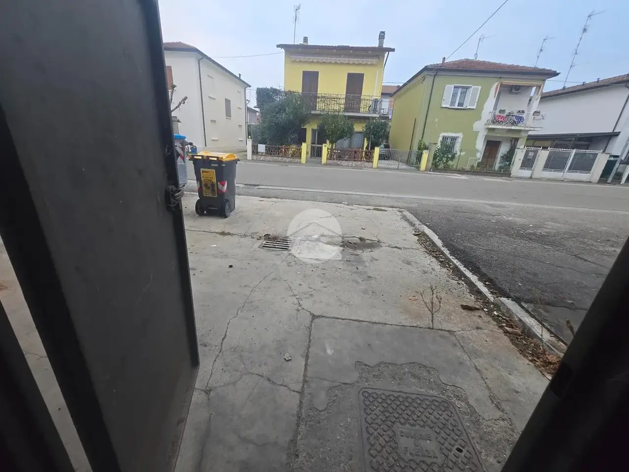 Capannone in Via Via Canaletto 6, Lugo, {3} - Foto 1