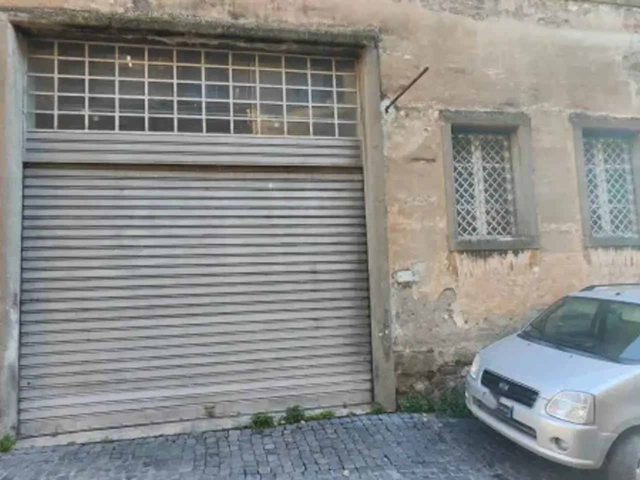 Negozio in Via dei Chiodaroli, Viterbo, {3} - Foto 2
