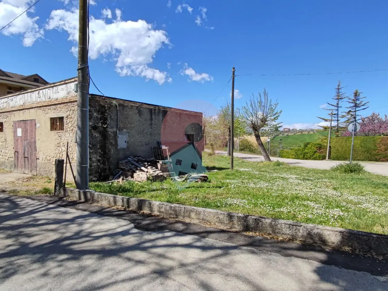 Magazzino in Via G. Marconi, Elice, {3} - Foto 1
