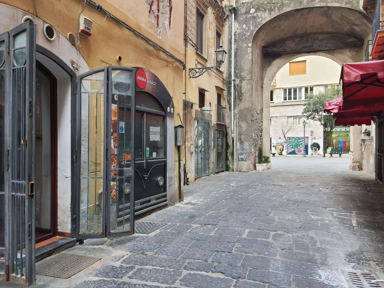 Negozio in Via Portanova 27, Salerno, {3} - Foto 2