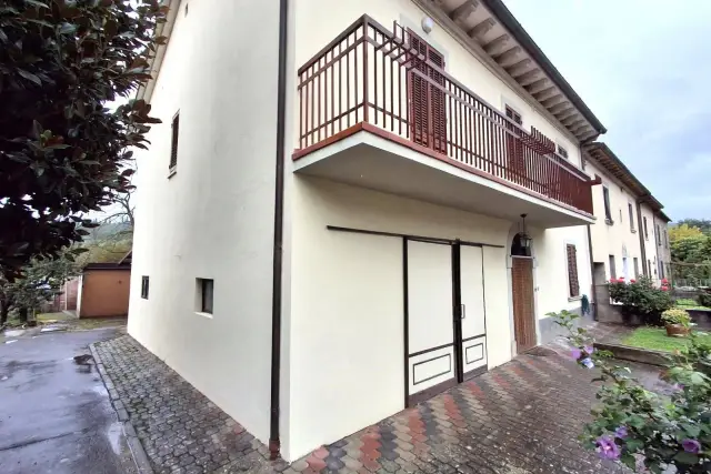 Detached house in Località Chiassa Superiore, Arezzo - Photo 1